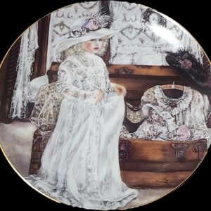 Vintage Olivia” by Corinne Layton – Edwin M. Knowles 1990 Limited Edition Plate